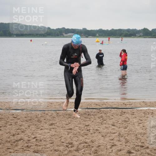 23.06.2024 - Viking Triathlon KatJ http://msf.ph/oto/6364877 23.06.2024 10:54:21 Schwimmen 154 meine-sportfotos.de