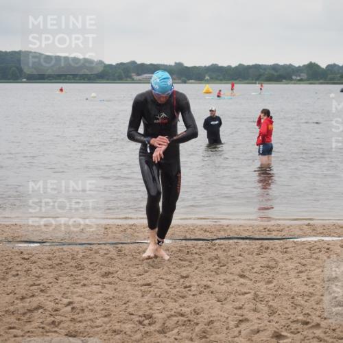 23.06.2024 - Viking Triathlon KatJ http://msf.ph/oto/6364879 23.06.2024 10:54:21 Schwimmen 154 meine-sportfotos.de