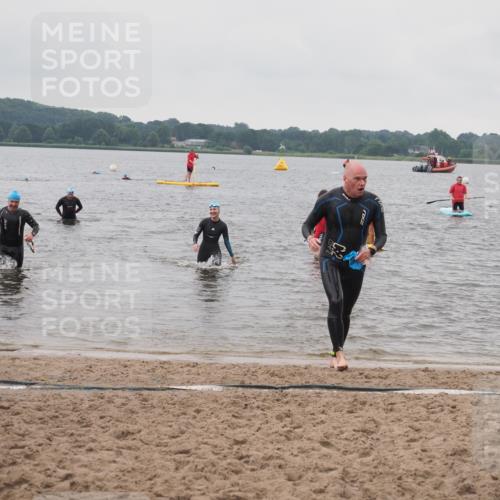 23.06.2024 - Viking Triathlon KatJ http://msf.ph/oto/6364912 23.06.2024 10:56:09 Schwimmen 92, 227, 346 meine-sportfotos.de