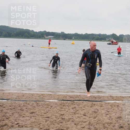 23.06.2024 - Viking Triathlon KatJ http://msf.ph/oto/6364915 23.06.2024 10:56:09 Schwimmen 92, 227, 346 meine-sportfotos.de