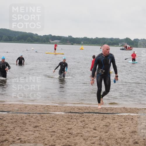 23.06.2024 - Viking Triathlon KatJ http://msf.ph/oto/6364918 23.06.2024 10:56:10 Schwimmen 92, 227, 346 meine-sportfotos.de
