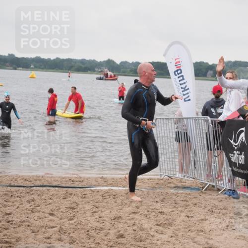 23.06.2024 - Viking Triathlon KatJ http://msf.ph/oto/6364932 23.06.2024 10:56:11 Schwimmen 92, 227, 346 meine-sportfotos.de