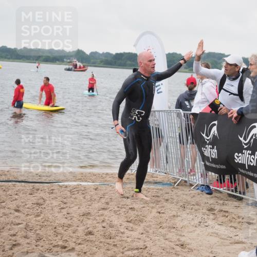 23.06.2024 - Viking Triathlon KatJ http://msf.ph/oto/6364936 23.06.2024 10:56:12 Schwimmen 92, 227, 346 meine-sportfotos.de