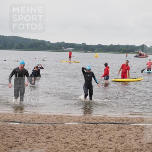 23.06.2024 - Viking Triathlon KatJ http://msf.ph/oto/6364948 23.06.2024 10:56:15 Schwimmen 92, 227, 346 meine-sportfotos.de