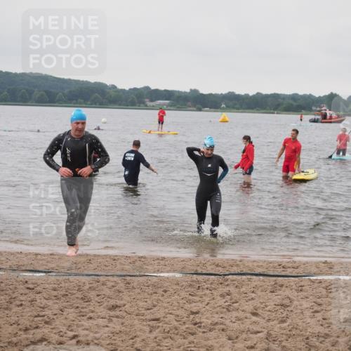 23.06.2024 - Viking Triathlon KatJ http://msf.ph/oto/6364973 23.06.2024 10:56:17 Schwimmen 92, 227 meine-sportfotos.de