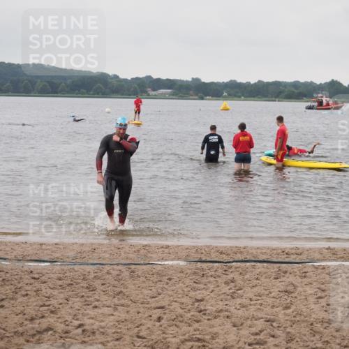 23.06.2024 - Viking Triathlon KatJ http://msf.ph/oto/6365025 23.06.2024 10:56:29 Schwimmen 85 meine-sportfotos.de