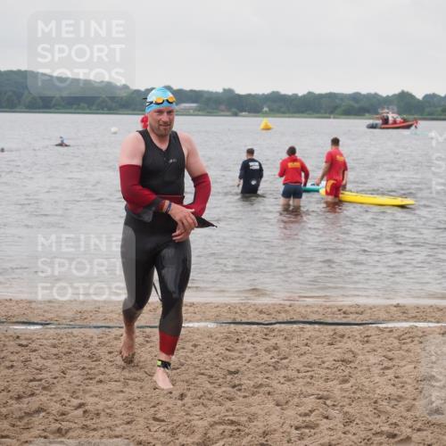 23.06.2024 - Viking Triathlon KatJ http://msf.ph/oto/6365065 23.06.2024 10:56:33 Schwimmen 85 meine-sportfotos.de