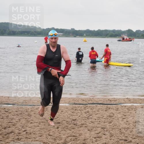 23.06.2024 - Viking Triathlon KatJ http://msf.ph/oto/6365067 23.06.2024 10:56:33 Schwimmen 85 meine-sportfotos.de
