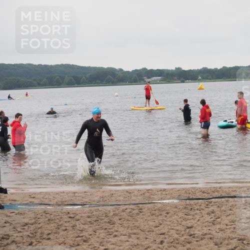 23.06.2024 - Viking Triathlon KatJ http://msf.ph/oto/6365093 23.06.2024 10:56:57 Schwimmen 418 meine-sportfotos.de
