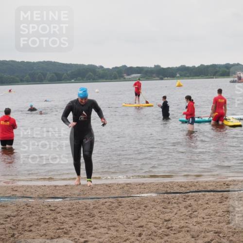 23.06.2024 - Viking Triathlon KatJ http://msf.ph/oto/6365117 23.06.2024 10:57:00 Schwimmen 418 meine-sportfotos.de