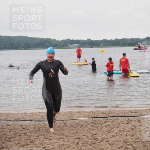 23.06.2024 - Viking Triathlon KatJ http://msf.ph/oto/6365146 23.06.2024 10:57:02 Schwimmen 418 meine-sportfotos.de