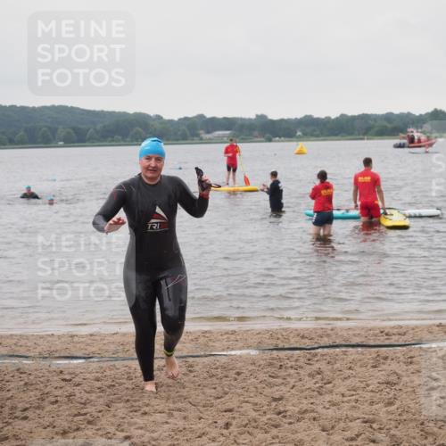 23.06.2024 - Viking Triathlon KatJ http://msf.ph/oto/6365149 23.06.2024 10:57:02 Schwimmen 418 meine-sportfotos.de