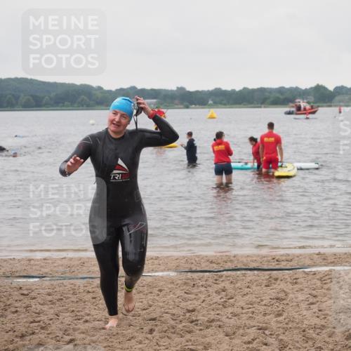 23.06.2024 - Viking Triathlon KatJ http://msf.ph/oto/6365156 23.06.2024 10:57:02 Schwimmen 418 meine-sportfotos.de
