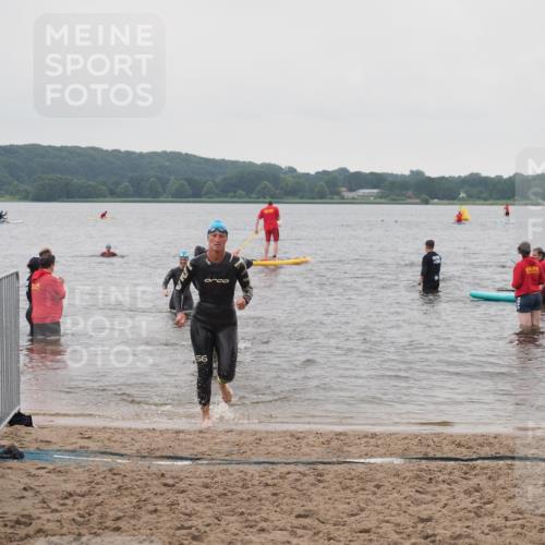 23.06.2024 - Viking Triathlon KatJ http://msf.ph/oto/6365189 23.06.2024 10:57:30 Schwimmen 333, 515 meine-sportfotos.de
