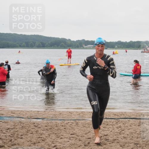 23.06.2024 - Viking Triathlon KatJ http://msf.ph/oto/6365248 23.06.2024 10:57:32 Schwimmen 333, 356, 515 meine-sportfotos.de