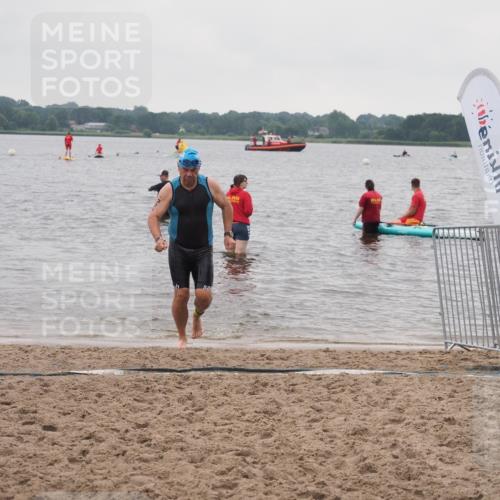 23.06.2024 - Viking Triathlon KatJ http://msf.ph/oto/6365432 23.06.2024 10:58:50 Schwimmen 329 meine-sportfotos.de