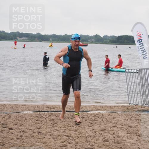 23.06.2024 - Viking Triathlon KatJ http://msf.ph/oto/6365456 23.06.2024 10:58:52 Schwimmen 329 meine-sportfotos.de
