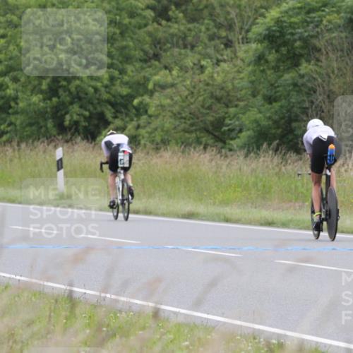 23.06.2024 - Viking Triathlon Michael Strokosch http://msf.ph/oto/6384934 23.06.2024 10:56:03 Radfahren 13, 245, 292, 386 meine-sportfotos.de