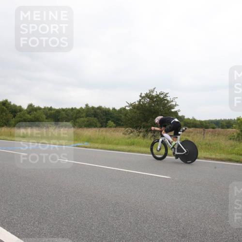 23.06.2024 - Viking Triathlon Michael Strokosch http://msf.ph/oto/6390654 23.06.2024 10:43:33 Radfahren 2 meine-sportfotos.de