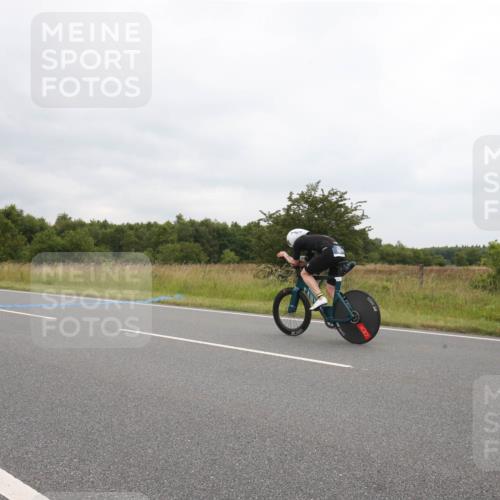 23.06.2024 - Viking Triathlon Michael Strokosch http://msf.ph/oto/6390666 23.06.2024 10:45:31 Radfahren 516 meine-sportfotos.de
