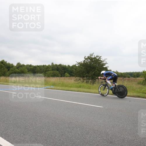 23.06.2024 - Viking Triathlon Michael Strokosch http://msf.ph/oto/6390668 23.06.2024 10:45:43 Radfahren 293 meine-sportfotos.de