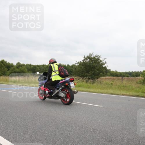 23.06.2024 - Viking Triathlon Michael Strokosch http://msf.ph/oto/6390689 23.06.2024 10:48:06 Radfahren 3, 10 meine-sportfotos.de