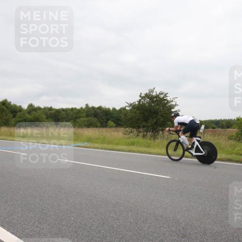 23.06.2024 - Viking Triathlon Michael Strokosch http://msf.ph/oto/6390736 23.06.2024 10:51:35 Radfahren 209 meine-sportfotos.de