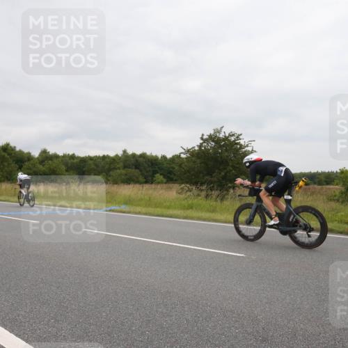 23.06.2024 - Viking Triathlon Michael Strokosch http://msf.ph/oto/6390743 23.06.2024 10:51:53 Radfahren 8, 276, 354, 438, 661 meine-sportfotos.de