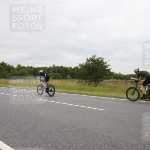 23.06.2024 - Viking Triathlon Michael Strokosch http://msf.ph/oto/6390745 23.06.2024 10:51:53 Radfahren 8, 276, 354, 438, 661 meine-sportfotos.de