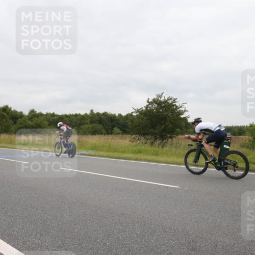 23.06.2024 - Viking Triathlon Michael Strokosch http://msf.ph/oto/6390799 23.06.2024 10:53:23 Radfahren 51, 95, 499 meine-sportfotos.de