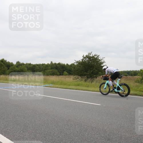 23.06.2024 - Viking Triathlon Michael Strokosch http://msf.ph/oto/6390822 23.06.2024 10:54:10 Radfahren 99, 117, 144, 260, 302, 604, 663 meine-sportfotos.de