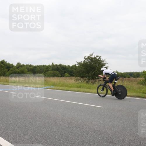 23.06.2024 - Viking Triathlon Michael Strokosch http://msf.ph/oto/6390842 23.06.2024 10:55:04 Radfahren 551 meine-sportfotos.de