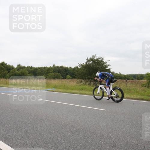 23.06.2024 - Viking Triathlon Michael Strokosch http://msf.ph/oto/6390933 23.06.2024 10:57:38 Radfahren 326, 656, 657 meine-sportfotos.de