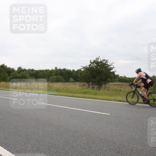 23.06.2024 - Viking Triathlon Michael Strokosch http://msf.ph/oto/6390981 23.06.2024 10:58:49 Radfahren 118, 197, 203, 394, 628 meine-sportfotos.de