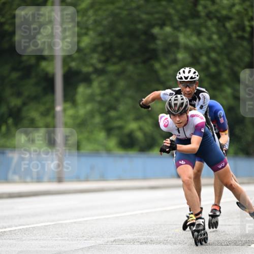 30.06.2024 - hella hamburg halbmarathon Dr. Thomas Lammeyer http://msf.ph/oto/6399510 30.06.2024 08:52:09 Kennedybrücke  meine-sportfotos.de