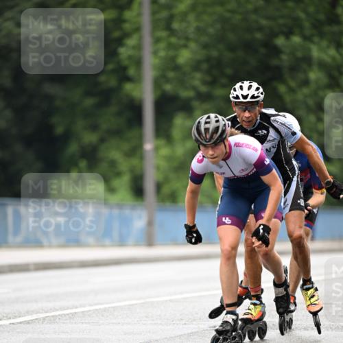 30.06.2024 - hella hamburg halbmarathon Dr. Thomas Lammeyer http://msf.ph/oto/6399520 30.06.2024 08:52:09 Kennedybrücke 193 meine-sportfotos.de