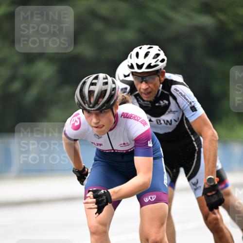 30.06.2024 - hella hamburg halbmarathon Dr. Thomas Lammeyer http://msf.ph/oto/6399560 30.06.2024 08:52:10 Kennedybrücke  meine-sportfotos.de