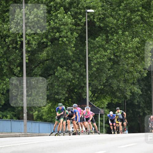 30.06.2024 - hella hamburg halbmarathon Dr. Thomas Lammeyer http://msf.ph/oto/6399583 30.06.2024 08:52:52 Kennedybrücke  meine-sportfotos.de