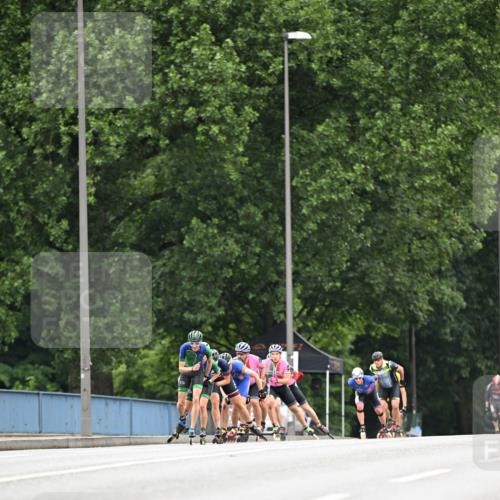 30.06.2024 - hella hamburg halbmarathon Dr. Thomas Lammeyer http://msf.ph/oto/6399594 30.06.2024 08:52:52 Kennedybrücke  meine-sportfotos.de