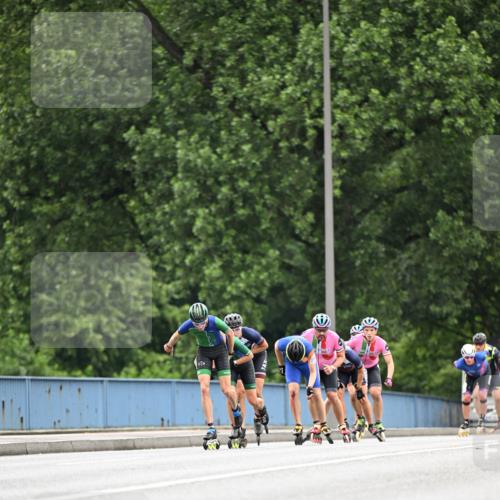 30.06.2024 - hella hamburg halbmarathon Dr. Thomas Lammeyer http://msf.ph/oto/6399684 30.06.2024 08:52:54 Kennedybrücke  meine-sportfotos.de