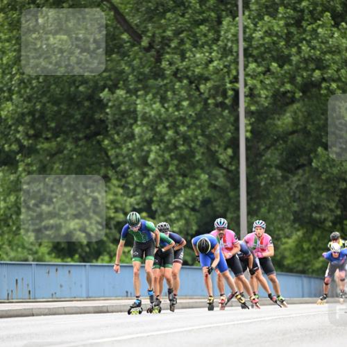 30.06.2024 - hella hamburg halbmarathon Dr. Thomas Lammeyer http://msf.ph/oto/6399694 30.06.2024 08:52:54 Kennedybrücke  meine-sportfotos.de