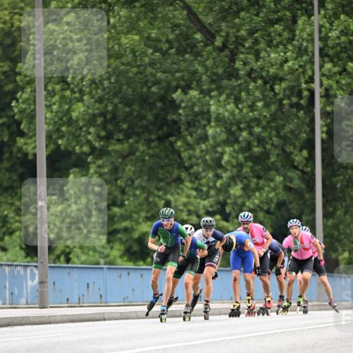 30.06.2024 - hella hamburg halbmarathon Dr. Thomas Lammeyer http://msf.ph/oto/6399721 30.06.2024 08:52:55 Kennedybrücke  meine-sportfotos.de