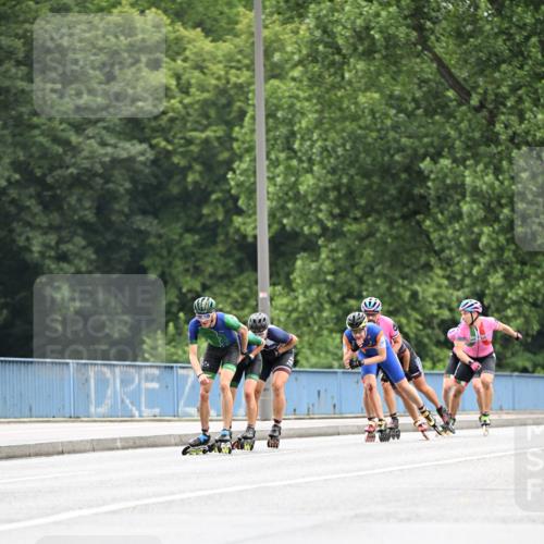 30.06.2024 - hella hamburg halbmarathon Dr. Thomas Lammeyer http://msf.ph/oto/6399748 30.06.2024 08:52:56 Kennedybrücke  meine-sportfotos.de