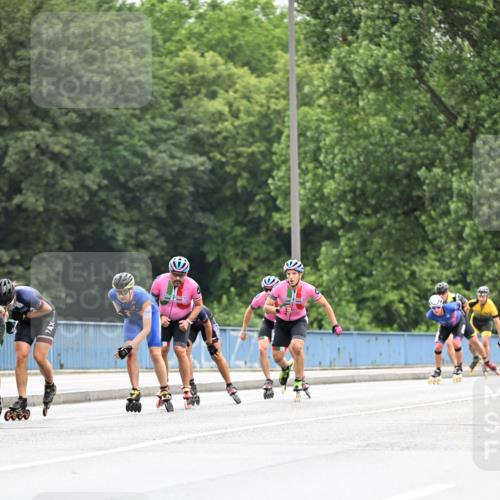 30.06.2024 - hella hamburg halbmarathon Dr. Thomas Lammeyer http://msf.ph/oto/6399814 30.06.2024 08:52:57 Kennedybrücke  meine-sportfotos.de