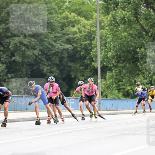 30.06.2024 - hella hamburg halbmarathon Dr. Thomas Lammeyer http://msf.ph/oto/6399824 30.06.2024 08:52:57 Kennedybrücke  meine-sportfotos.de