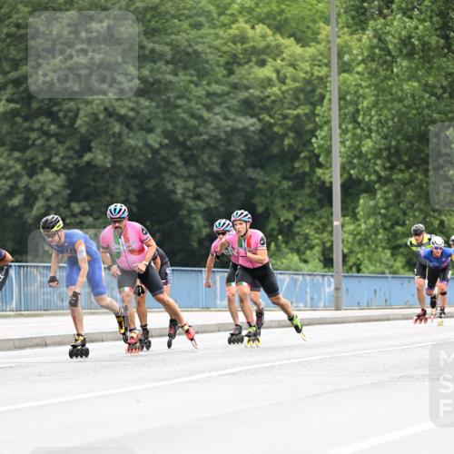 30.06.2024 - hella hamburg halbmarathon Dr. Thomas Lammeyer http://msf.ph/oto/6399843 30.06.2024 08:52:57 Kennedybrücke  meine-sportfotos.de