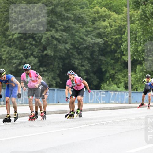 30.06.2024 - hella hamburg halbmarathon Dr. Thomas Lammeyer http://msf.ph/oto/6399863 30.06.2024 08:52:58 Kennedybrücke  meine-sportfotos.de