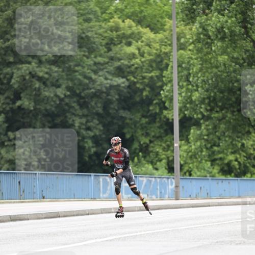 30.06.2024 - hella hamburg halbmarathon Dr. Thomas Lammeyer http://msf.ph/oto/6400011 30.06.2024 08:53:02 Kennedybrücke 20112 meine-sportfotos.de
