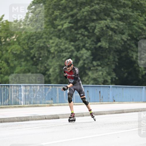 30.06.2024 - hella hamburg halbmarathon Dr. Thomas Lammeyer http://msf.ph/oto/6400085 30.06.2024 08:53:03 Kennedybrücke  meine-sportfotos.de