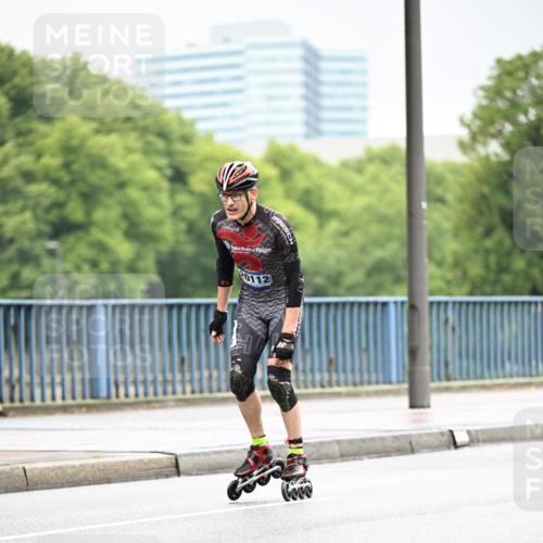 30.06.2024 - hella hamburg halbmarathon Dr. Thomas Lammeyer http://msf.ph/oto/6400156 30.06.2024 08:53:04 Kennedybrücke 0112 meine-sportfotos.de